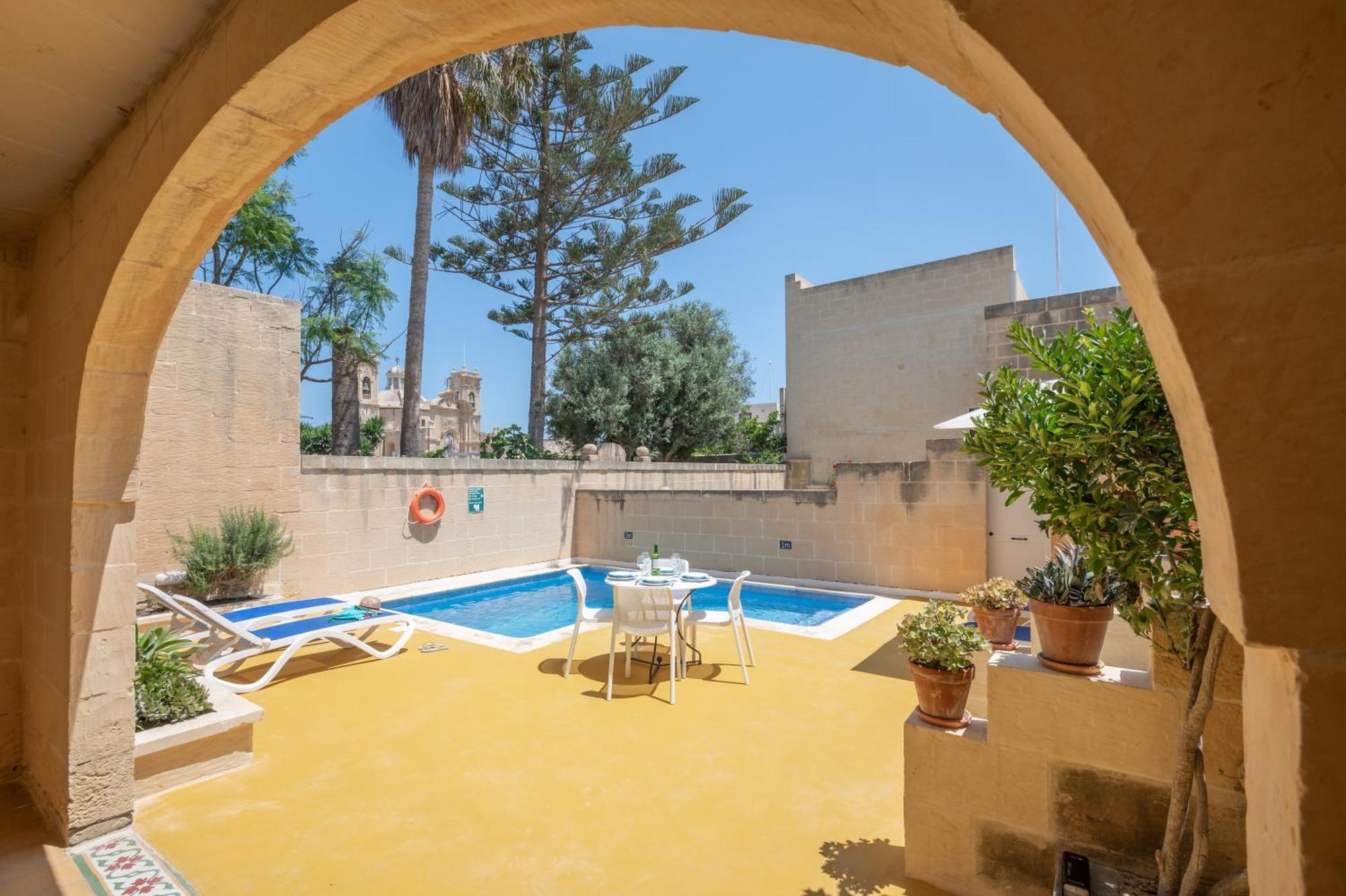 Dar Ta' Betta Farmhouse With Private Pool Gharb  Bagian luar foto