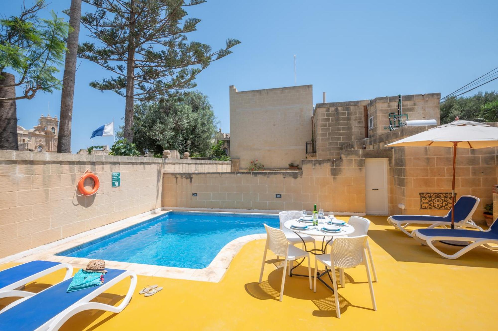 Dar Ta' Betta Farmhouse With Private Pool Gharb  Bagian luar foto