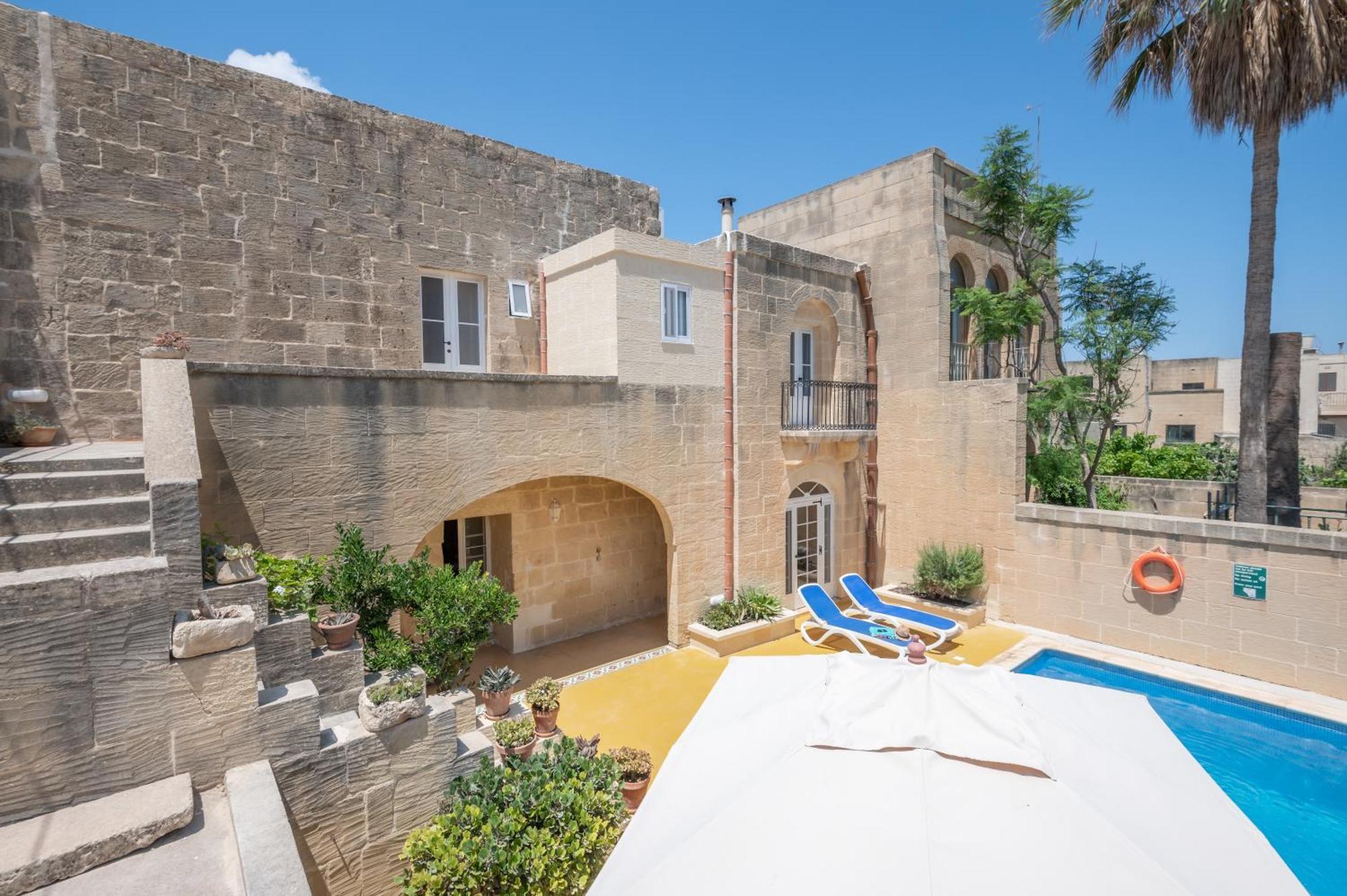 Dar Ta' Betta Farmhouse With Private Pool Gharb  Bagian luar foto